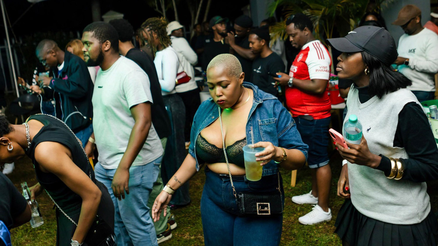 From afternoon calm to midnight rhythm at UTW